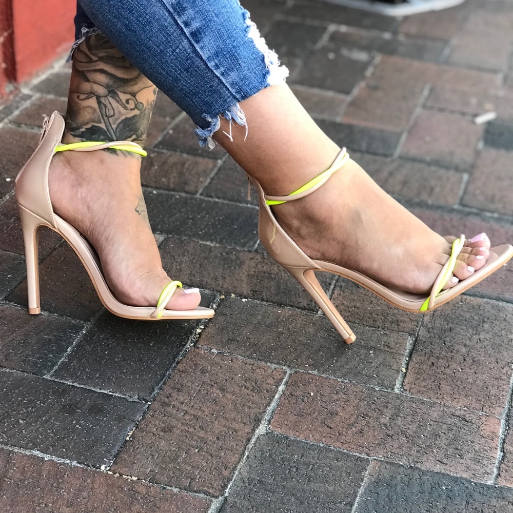 Zander Heels